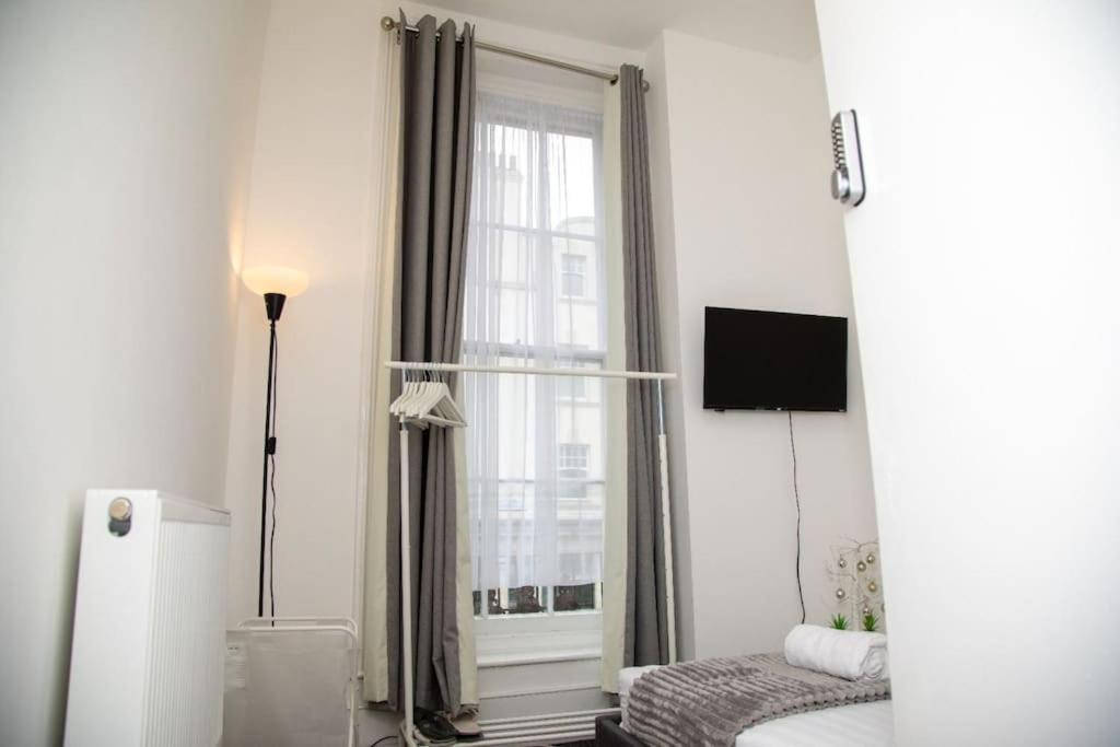 Apartment 5 Double Bed In Kings Cross